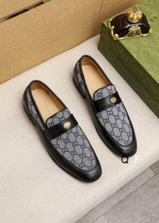 Picture of Gucci Shoes _SKUGuccisz38-453CTF12416048